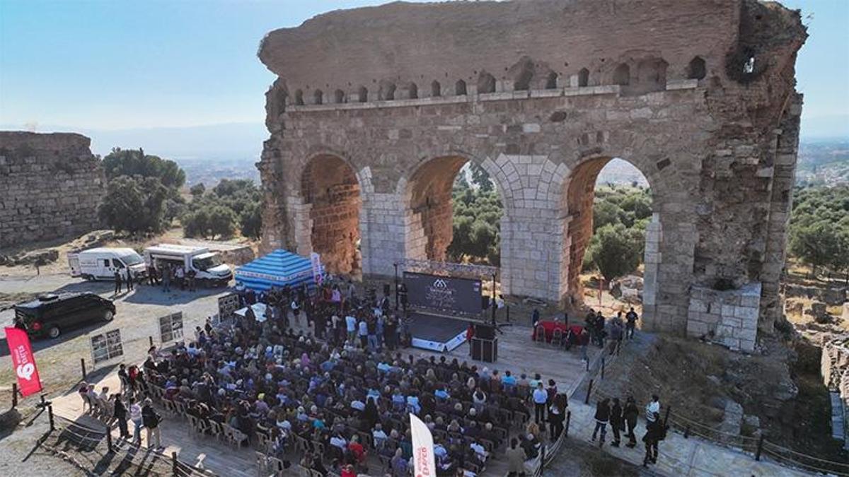 Tralleis Antik Kenti sanatla yeşerdi: Uluslararası Mitoloji Film Festivali'ne yoğun ilgi