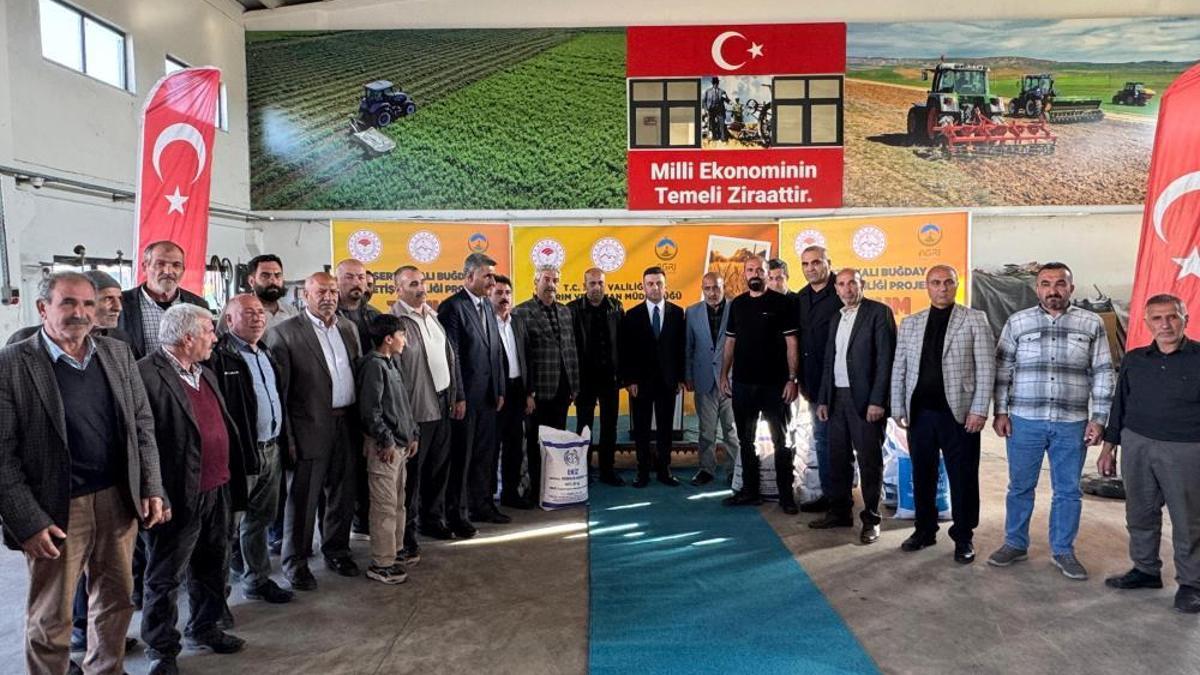 Ağrı’da çiftçiye 18 milyon TL’lik dev destek: %70 hibeli 550 ton sertifikalı buğday tohumu dağıtıldı!