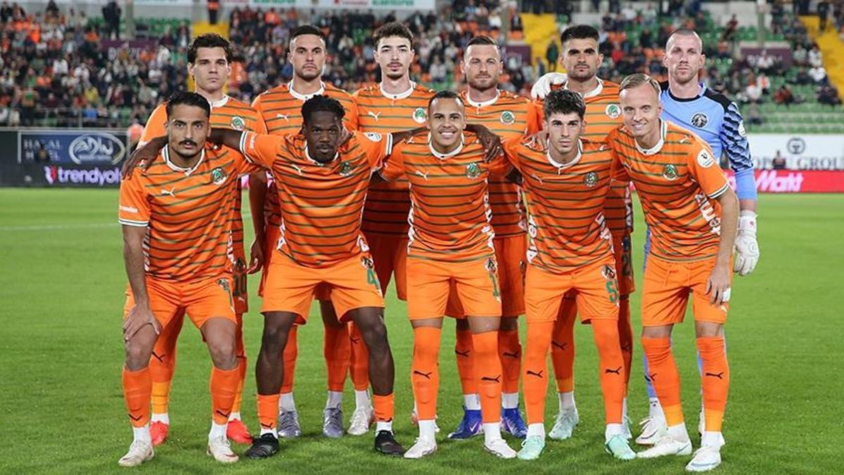 Kocaelispor'a yenildi, Guardiola, Mourinho sözleri maçın önüne geçti