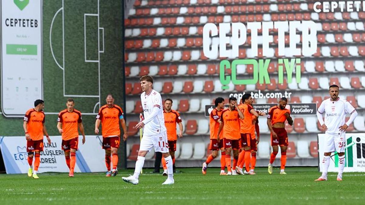 Sivasspor dağıldı! İstanbul'da gol yağmuru