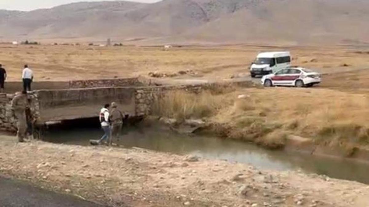 Şanlıurfa'da korkunç kaza: Otomobil su kanalına düştü, aynı aileden 4'ü çocuk 6 kişi hayatını kaybetti!