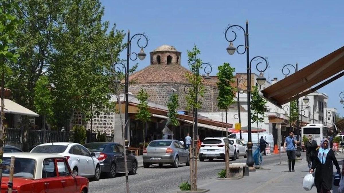 Evliya Çelebi’nin de anlattığı 500 yıllık hamam restorasyon bekliyor