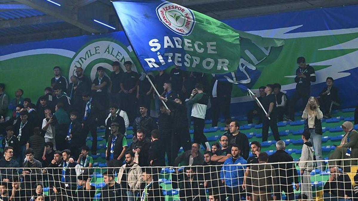 Çaykur Rizespor-Trabzonspor maçı sonrası basın tribünü karıştı