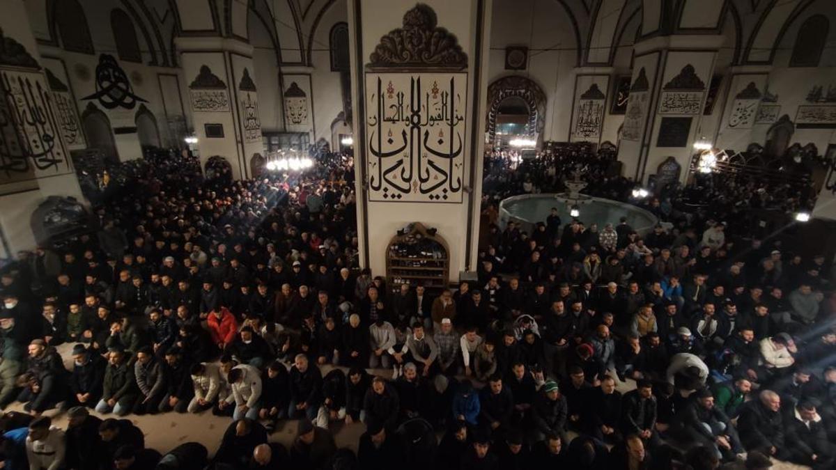 Bursa'da 1 Kasım'da başlayacak! Namaz saatine düzenleme