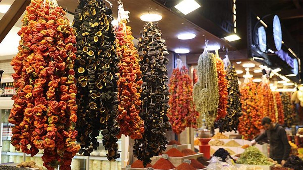 Elazığ Kapalı Çarşı'da 'kofik' sezonu açıldı! Fiyatı Tam 3 bin lirayı buldu