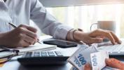 SGK'dan karşılıksız para desteği! Ayda 3.984 TL ödeniyor, başvuruyu önce yapan alıyor