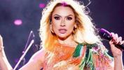 Hadise duş pozlarını takipçilerinin beğenisine sundu!