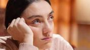 Merve Dizdar: Perdeleri açmıyorum, karanlıkta oturuyorum