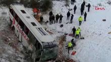 İstanbul'da otobüs şarampole yuvarlandı! Ölü ve yaralılar var!