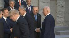 NATO, olağanüstü toplandı! Kritik zirveden kareler...