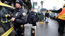 New York metrosunda kanlı saldırı!