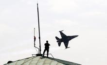 İstanbul'da fetih coşkusu! Atatürk Havalimanı'na ziyaretçi akını