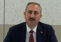 Adalet Bakanı Gül'den "Avukatlar Günü" mesajı
