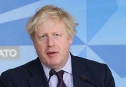 Boris Johnson öldü mü, yoğun bakımda mı? (Johson geçtiğimiz Pazar günü durumu kötüleştiği için hastaneye kaldırılmıştı)
