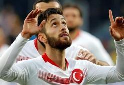 Milli futbolcu Yunus Mallı, corona virüs nedeniyle karantinada!