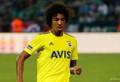 Fenerbahçeli oyuncuya sürpriz teklif!
