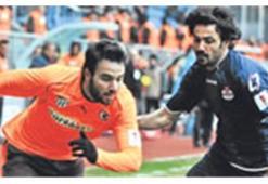 Kupada Paşa Paşa yürüyor