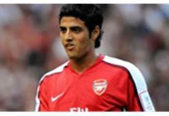 Arsenal'in golcüsünü alıyor
