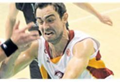 G.Saray sert kayaya çarptı!