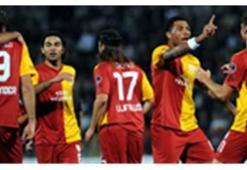Aslan'da sürpriz ayrılık!