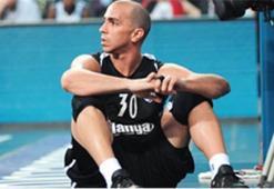 Arroyo G.Saray’a göz kırptı!