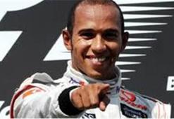 Perez geldi Hamilton gitti...