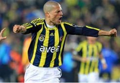 Alex o takıma göz kırptı!