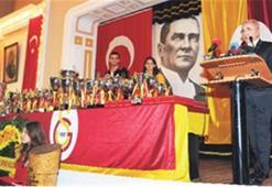 ‘Geleceğe odaklanalım’