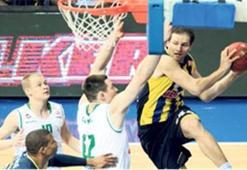 Fener güle oynaya!