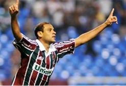 Ne Kaka ne Diego: Terim'in ilk hedefi o!