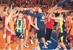 Kupa sonunda Aslan’ın!