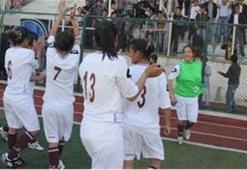 Rakip tanımıyor