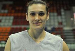 Esra sözleşme uzattı