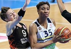 Fenerbahçe bir ilk peşinde