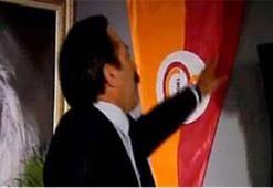 G.Saray bayrağı çöpe atılınca...