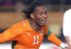 Drogba'ya yine kesik!