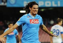 Cavani sonunda PSG'de!