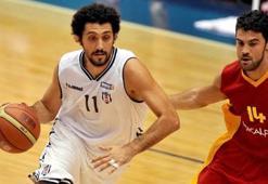 Efes’te Tutku tamam sıra Vasiliadis’te