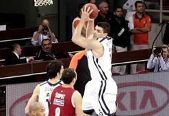 Batista Karşıyaka'da