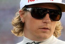 Raikkonen Ferrari ile el sıkıştı!