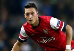 Mesut'u Bergkamp ilan ettiler!