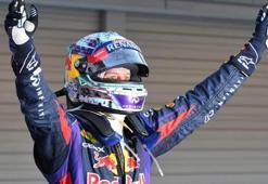 Vettel geçilmiyor!