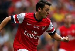 Mesut Özil'den önemli değişiklik!
