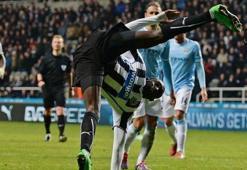 Cisse pazarlıkları sürüyor