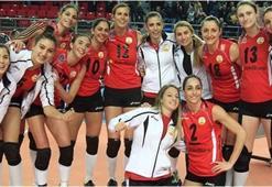 Vakıfbank son 4'te!