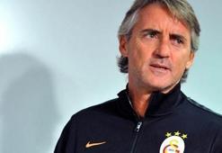 Mancini tribünde!