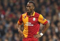 Hocasına destek çıktı!