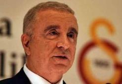Arabası yumruklandı!