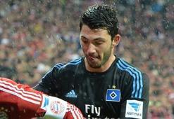 Malaga Tolgay'ı kapıyor