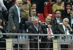 Yıldırım'ı çıldırtan hakem G.Saraylı mı?